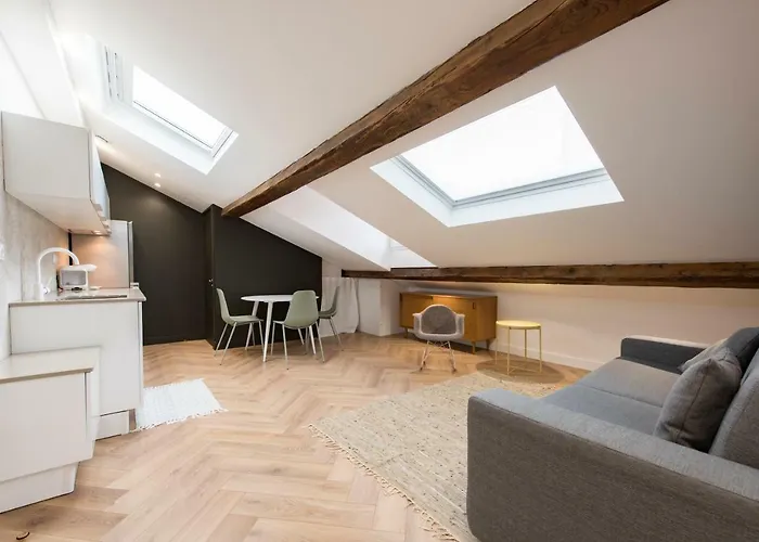 F2 Tres Cosy